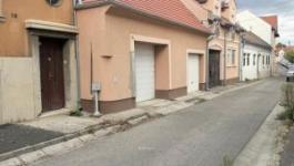 Eladó családi ház Pécs