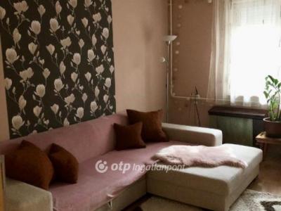 Eladó lakás Hajdúszoboszló