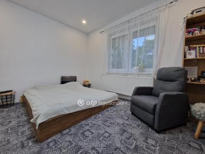 Eladó családi ház Sáránd