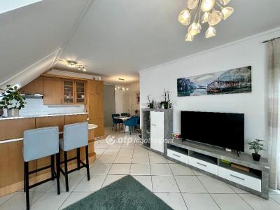 Eladó lakás Debrecen