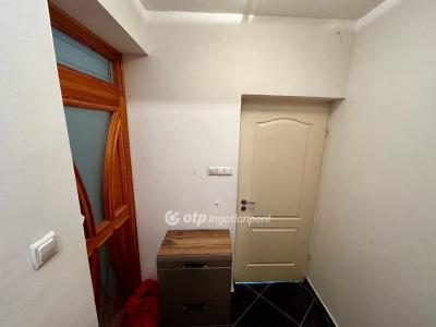 Eladó lakás Debrecen