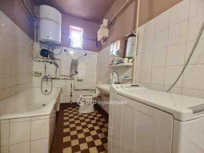 Eladó családi ház Derecske