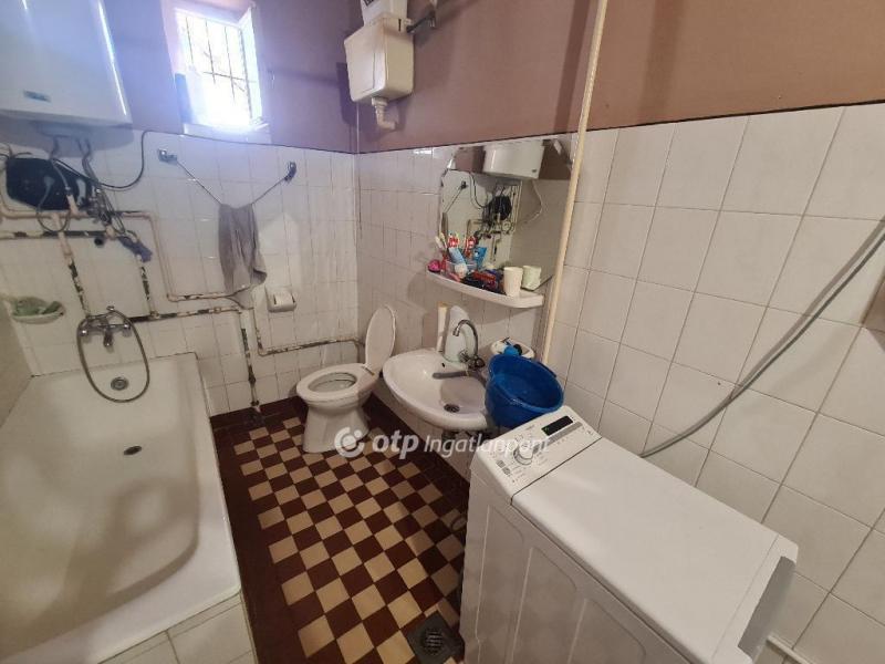 Eladó családi ház Derecske