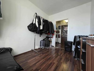 Eladó lakás Debrecen