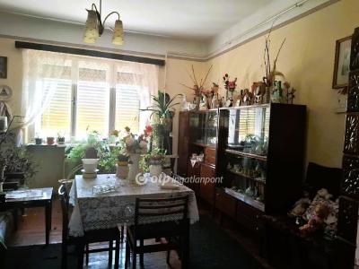 Eladó családi ház Biharkeresztes