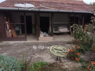 Eladó családi ház Berettyóújfalu