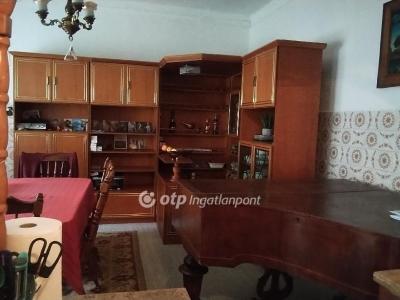 Eladó családi ház Berettyóújfalu