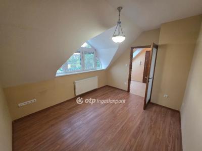 Eladó lakás Hajdúszoboszló