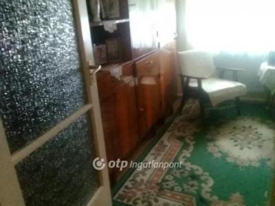 Eladó családi ház Derecske