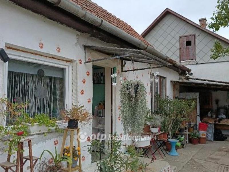 Eladó családi ház Hajdúszoboszló