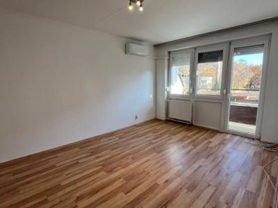 Eladó lakás Debrecen