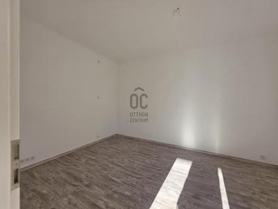 Eladó lakás Szigethalom