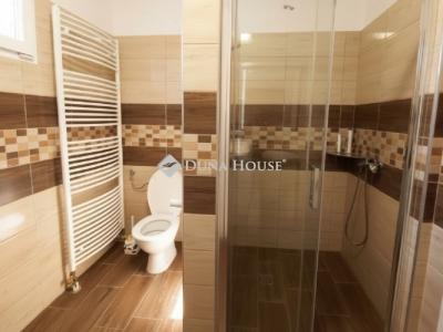 Eladó családi ház Üllő