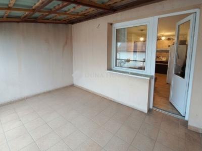 Eladó családi ház Üllő