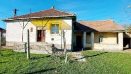 Eladó családi ház Nyékládháza