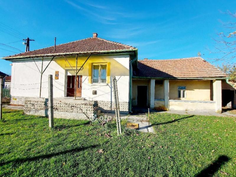 Eladó családi ház Nyékládháza