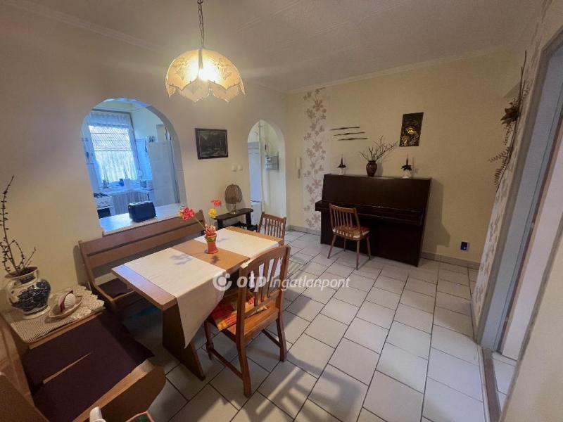 Eladó lakás Szeged