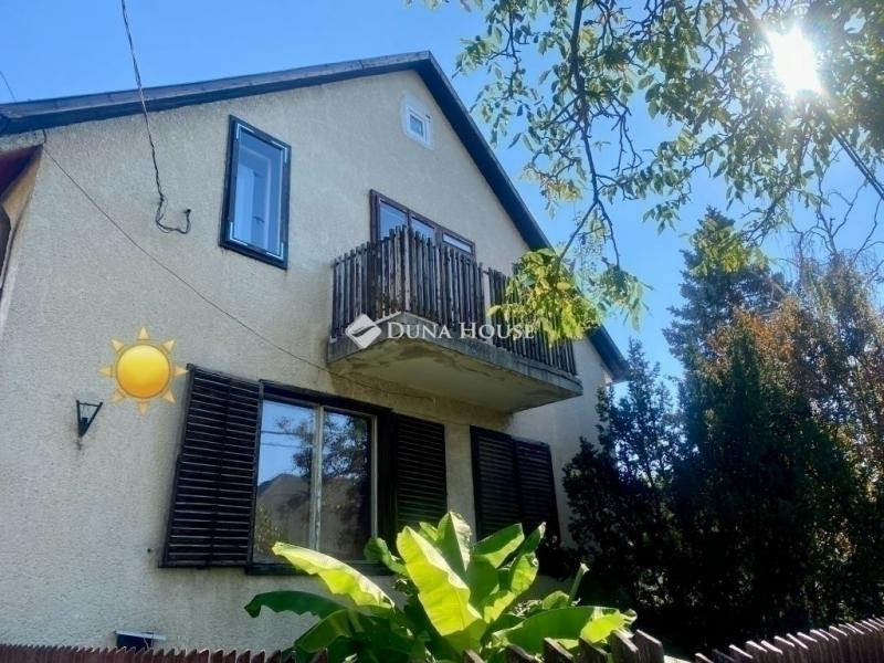 Eladó családi ház Budapest