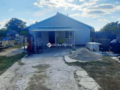 Eladó családi ház Gyömrő