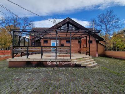 Eladó családi ház Miskolc