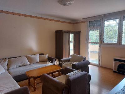 Eladó lakás Gödöllő