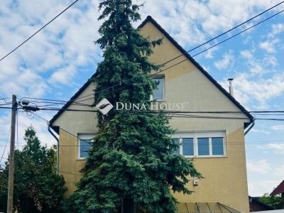 Eladó családi ház Gyál