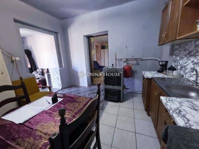Eladó családi ház Szeged