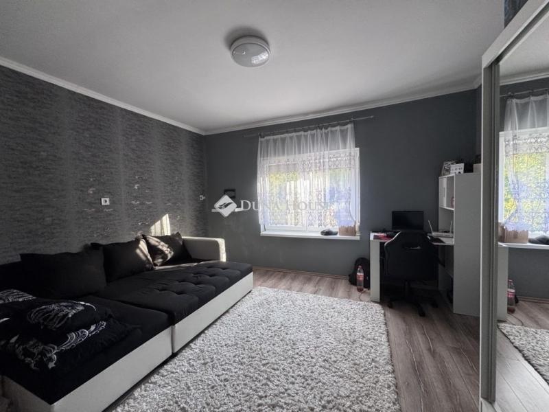 Eladó családi ház Pécs