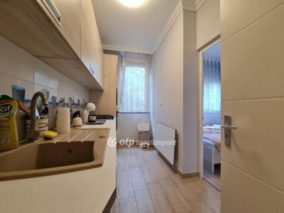 Eladó lakás Hajdúszoboszló