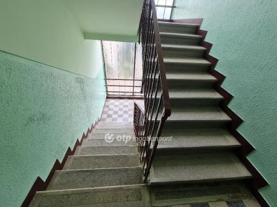 Eladó lakás Hajdúszoboszló