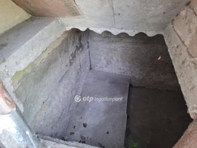 Eladó családi ház Biharkeresztes