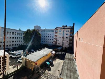 Eladó lakás Debrecen