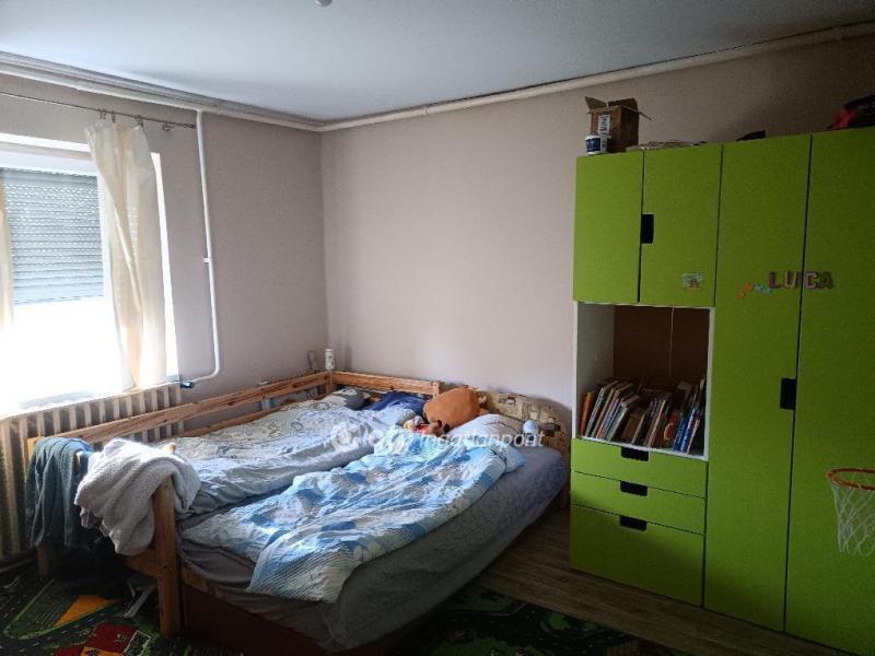 Eladó családi ház Isaszeg