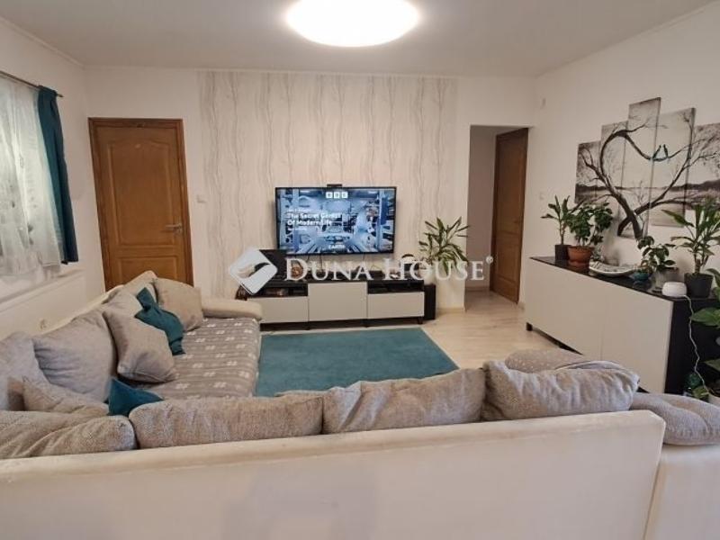 Eladó családi ház Szigetszentmiklós