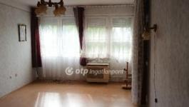 Eladó lakás Hatvan