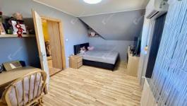 Eladó lakás Üllő