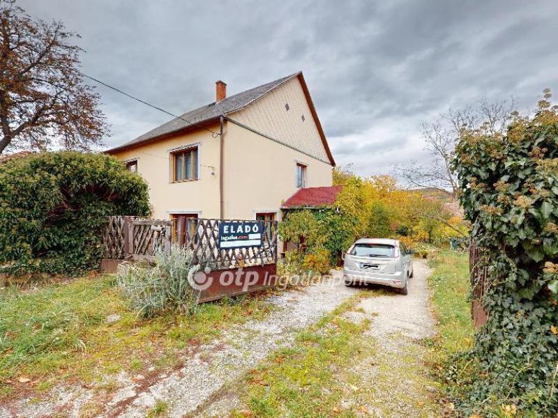 Eladó családi ház Mád