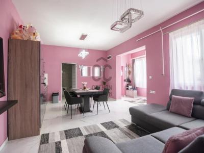 Eladó családi ház Budapest