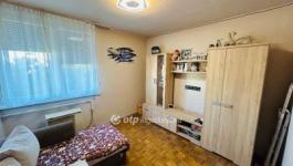 Eladó lakás Debrecen