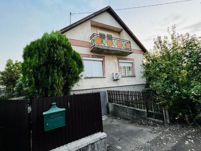 Eladó családi ház Nagykáta