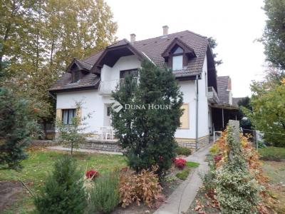 Eladó családi ház Siófok