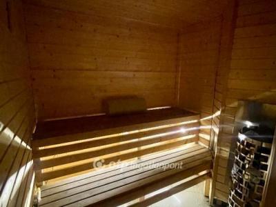 Eladó családi ház Pécs