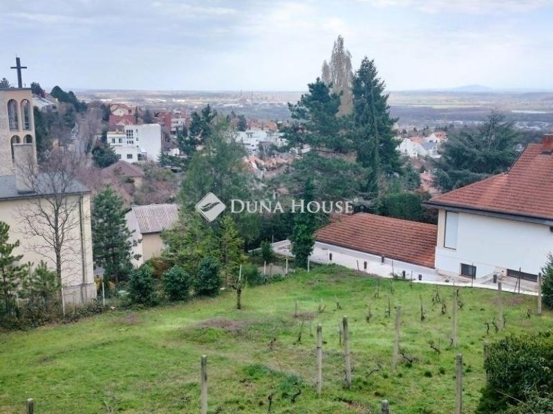 Eladó családi ház Pécs