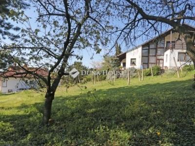 Eladó családi ház Pécs