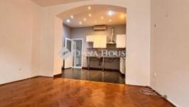 Eladó lakás Székesfehérvár