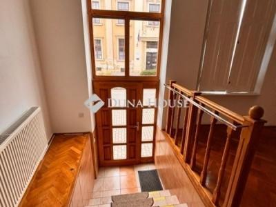 Eladó lakás Székesfehérvár