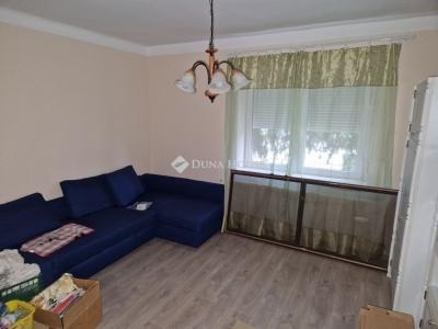 Eladó családi ház Monor