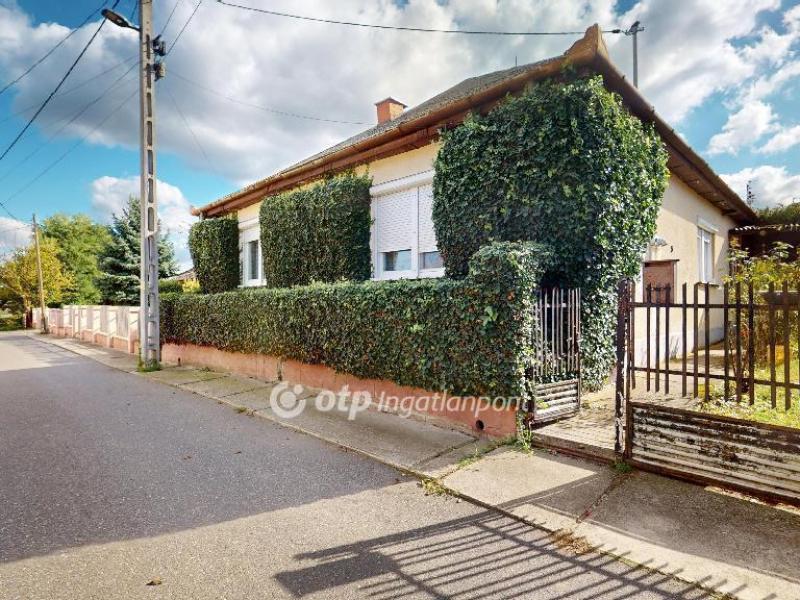 Eladó családi ház Balkány