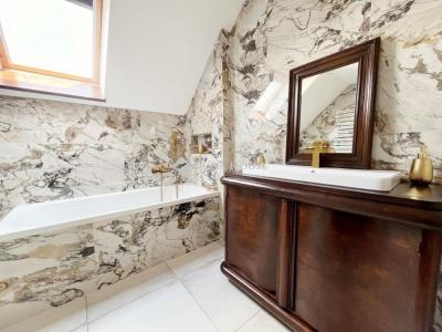 Eladó családi ház Zamárdi