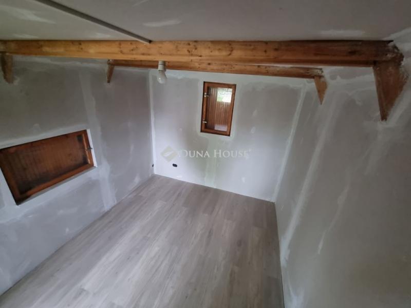 Eladó nyaraló Tóalmás